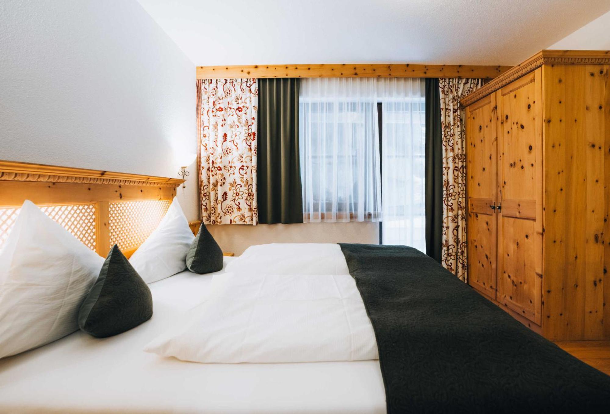 Aparthotel Gruenwald Sölden